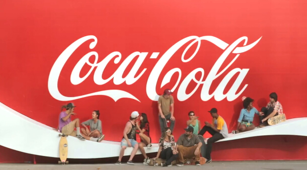 巴西可口可乐：智慧广告牌再现街头