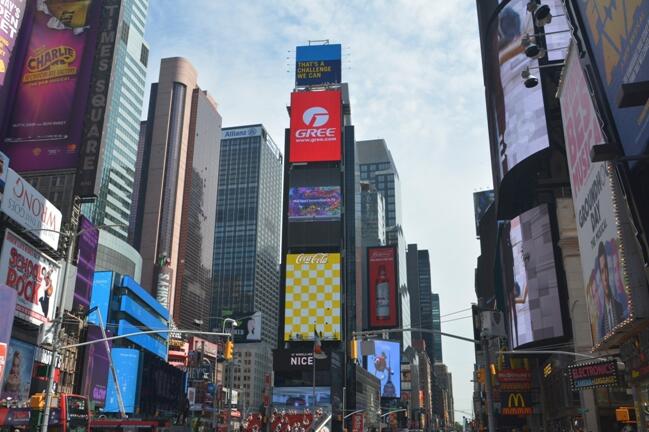 纽约时代广场2号中国屏广告代理发布