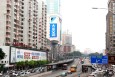 广东广州天河区天河路天娱广场西侧街边设施单面大牌