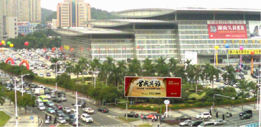 广东东莞国际会展中心（东莞大道和鸿福路交汇处）街边设施LED屏