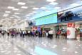 河南郑州新郑国际机场迎客厅显航旁机场LED屏