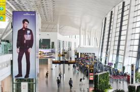 河南郑州新郑国际机场4F安检后+3楼候机区跨区域电梯机场墙贴/地贴