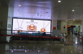 海南三亚天涯区凤凰路凤凰国际机场到达厅A出口机场LED屏