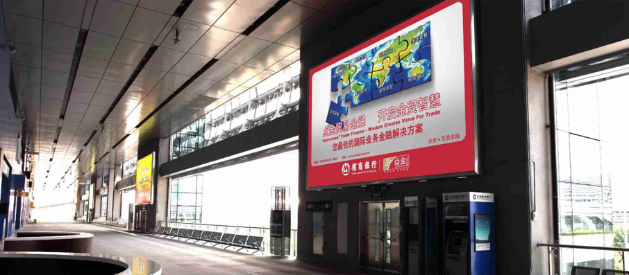 广东广州海珠区广交会展馆C区墙面一二层CQD01~05会展中心灯箱
