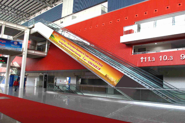 广东广州海珠区广交会展馆B区散步道扶梯BFT01~03会展中心喷绘/写真布