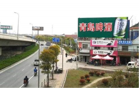 上海全上海北青公路嘉闵高速路口-北翟路高架华翔路交界高速公路户外大牌