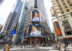 海外美国纽约时代广场汤姆森路透社海外国际LED屏