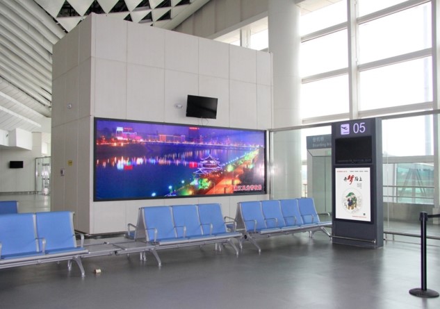 湖南衡阳全衡阳南岳机场出发层候机区HNY-F2-D004机场灯箱广告