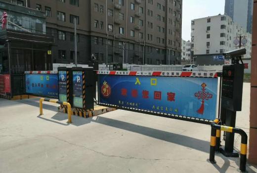 上海小区道闸出入口广告投放，怎么能错过？