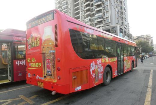 广州公交广告投放优势及价格，此文值得一探究竟