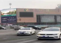 江苏徐州徐州和平路与解放路交汇处金隆广场市民广场LCD电子屏