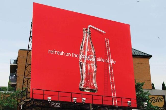 可口可乐创意户外广告：另一种喝法