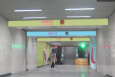 北京15号线马泉营站B出入口电梯段东墙地铁轻轨墙贴/地贴
